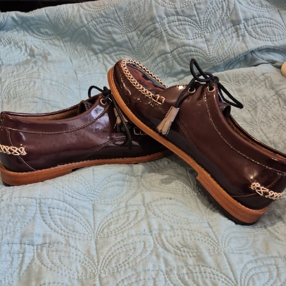 Women's Classic Brown Loafers With Blue On Top